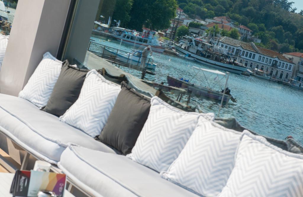 Angelica Hotel Limenas  Zewnętrze zdjęcie